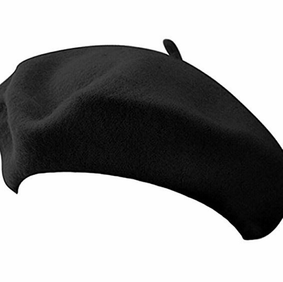 Black Wool Beret - Picture 2 of 3